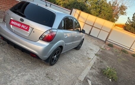 KIA Rio II, 2009 год, 750 000 рублей, 13 фотография