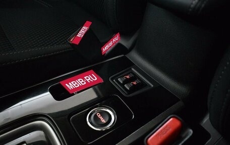 Mitsubishi Outlander III рестайлинг 3, 2019 год, 1 865 000 рублей, 10 фотография