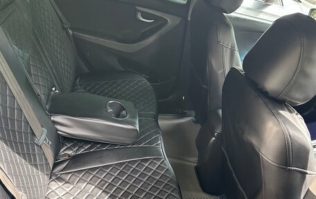 Hyundai Elantra V, 2015 год, 985 000 рублей, 15 фотография
