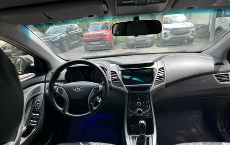 Hyundai Elantra V, 2015 год, 985 000 рублей, 17 фотография