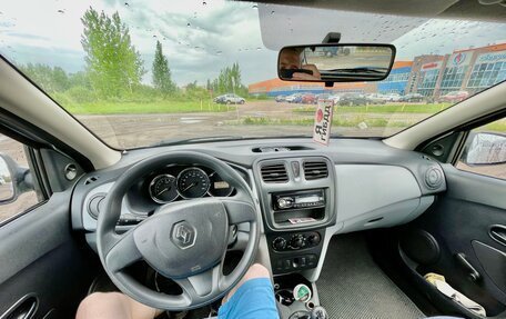 Renault Sandero II рестайлинг, 2014 год, 400 000 рублей, 10 фотография