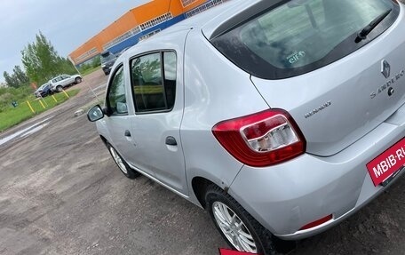 Renault Sandero II рестайлинг, 2014 год, 400 000 рублей, 4 фотография