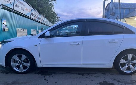 Chevrolet Cruze II, 2010 год, 650 000 рублей, 8 фотография