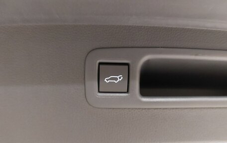 Toyota Highlander, 2025 год, 6 190 000 рублей, 21 фотография