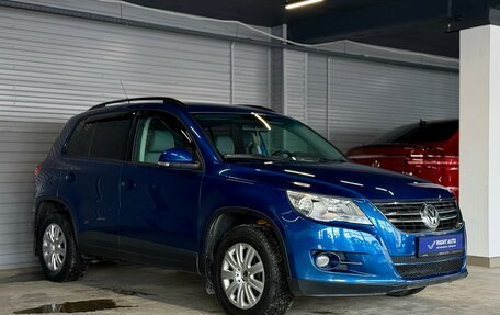 Volkswagen Tiguan I, 2010 год, 840 000 рублей, 3 фотография