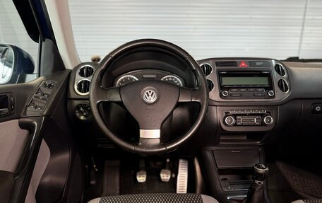 Volkswagen Tiguan I, 2010 год, 840 000 рублей, 15 фотография
