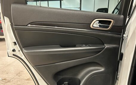 Jeep Grand Cherokee, 2013 год, 1 699 000 рублей, 14 фотография