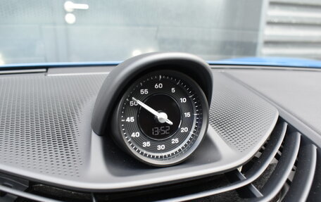 Porsche Taycan I, 2024 год, 17 000 000 рублей, 14 фотография