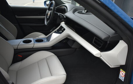 Porsche Taycan I, 2024 год, 17 000 000 рублей, 26 фотография