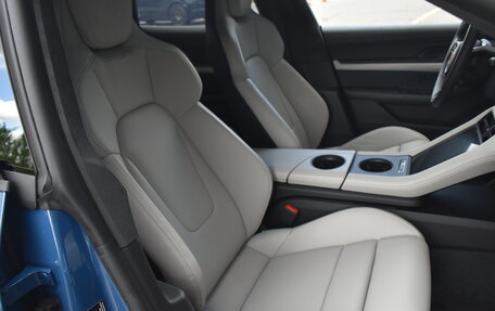 Porsche Taycan I, 2024 год, 17 000 000 рублей, 27 фотография