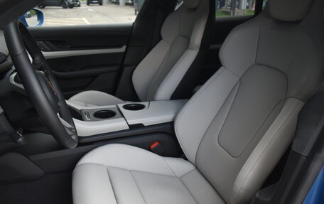 Porsche Taycan I, 2024 год, 17 000 000 рублей, 25 фотография