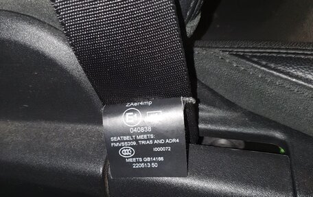 Land Rover Freelander II рестайлинг 2, 2013 год, 1 499 000 рублей, 36 фотография