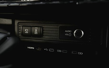 Toyota Land Cruiser Prado, 2024 год, 12 250 000 рублей, 20 фотография