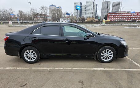 Toyota Camry, 2018 год, 1 800 000 рублей, 8 фотография