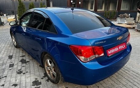 Chevrolet Cruze II, 2011 год, 500 000 рублей, 5 фотография