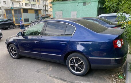 Volkswagen Passat B6, 2008 год, 700 000 рублей, 4 фотография