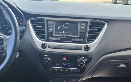 Hyundai Solaris II рестайлинг, 2018 год, 1 199 000 рублей, 15 фотография
