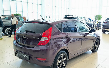 Hyundai Solaris II рестайлинг, 2012 год, 750 000 рублей, 5 фотография