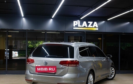 Volkswagen Passat B8 рестайлинг, 2015 год, 1 659 000 рублей, 4 фотография