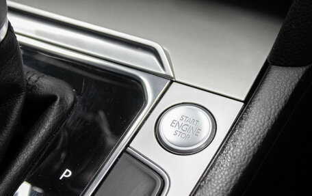Volkswagen Passat B8 рестайлинг, 2015 год, 1 659 000 рублей, 23 фотография