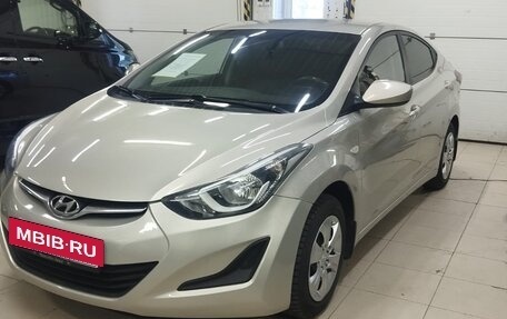 Hyundai Elantra V, 2015 год, 1 150 000 рублей, 2 фотография