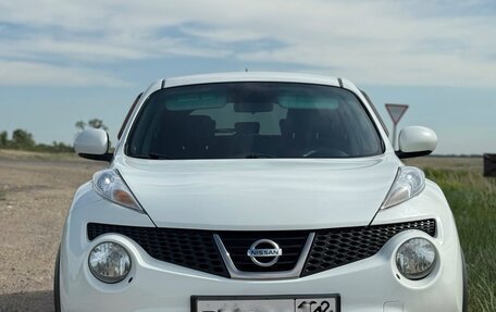 Nissan Juke II, 2011 год, 1 300 000 рублей, 11 фотография