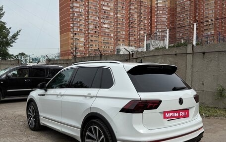 Volkswagen Tiguan II, 2021 год, 4 300 000 рублей, 5 фотография