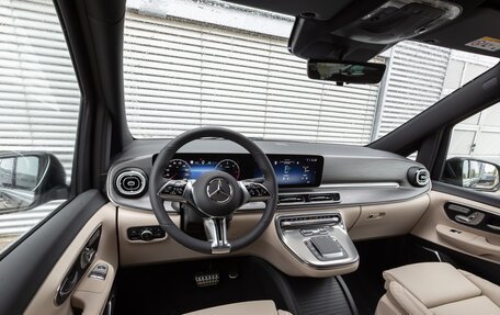 Mercedes-Benz V-Класс, 2025 год, 16 385 857 рублей, 9 фотография
