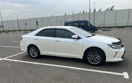 Toyota Camry, 2017 год, 2 200 000 рублей, 2 фотография