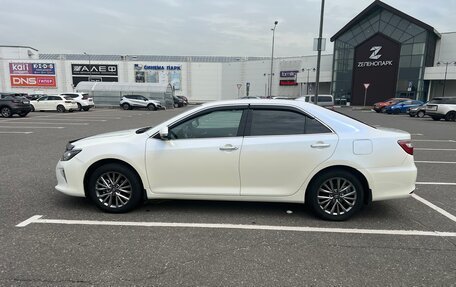 Toyota Camry, 2017 год, 2 200 000 рублей, 4 фотография