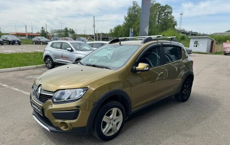 Renault Sandero II рестайлинг, 2015 год, 649 000 рублей, 4 фотография