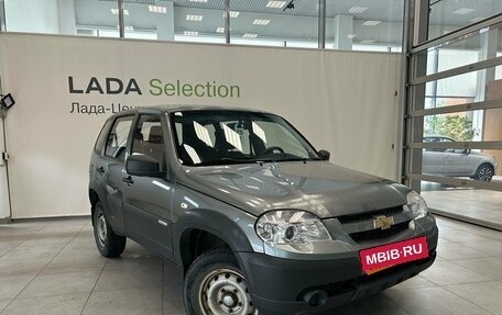Chevrolet Niva I рестайлинг, 2015 год, 449 000 рублей, 2 фотография