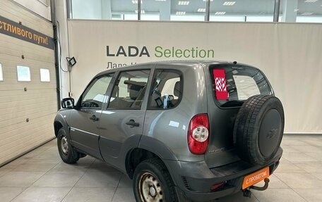 Chevrolet Niva I рестайлинг, 2015 год, 449 000 рублей, 3 фотография