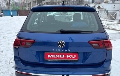 Volkswagen Tiguan II, 2021 год, 2 950 000 рублей, 1 фотография