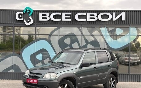 Chevrolet Niva I рестайлинг, 2018 год, 870 000 рублей, 1 фотография