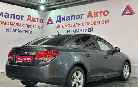 Chevrolet Cruze II, 2011 год, 599 000 рублей, 3 фотография