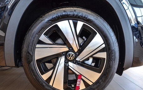 Volkswagen Teramont I, 2024 год, 6 800 000 рублей, 4 фотография