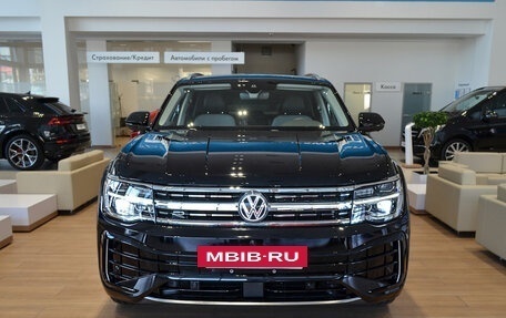 Volkswagen Teramont I, 2024 год, 6 800 000 рублей, 2 фотография