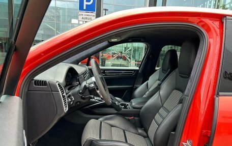 Porsche Cayenne III, 2019 год, 8 995 000 рублей, 16 фотография
