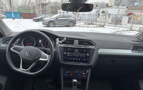 Volkswagen Tiguan II, 2021 год, 2 950 000 рублей, 5 фотография