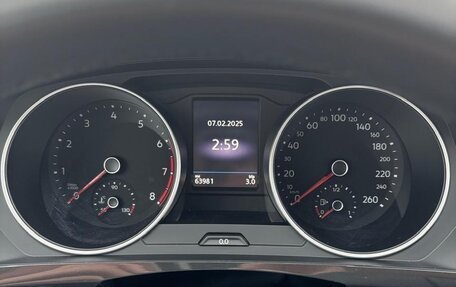 Volkswagen Tiguan II, 2021 год, 2 950 000 рублей, 2 фотография