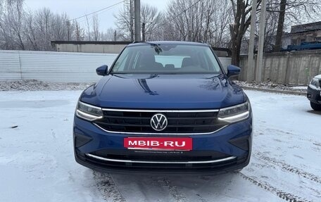 Volkswagen Tiguan II, 2021 год, 2 950 000 рублей, 7 фотография