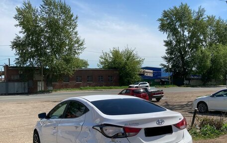 Hyundai Elantra V, 2014 год, 660 000 рублей, 3 фотография