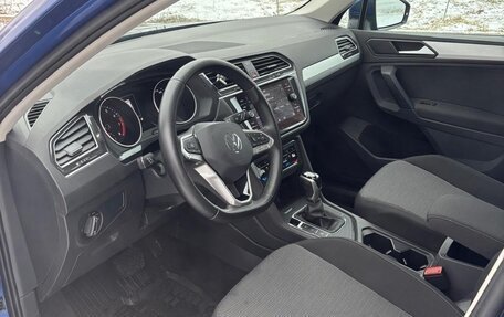 Volkswagen Tiguan II, 2021 год, 2 950 000 рублей, 15 фотография