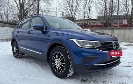 Volkswagen Tiguan II, 2021 год, 2 950 000 рублей, 14 фотография