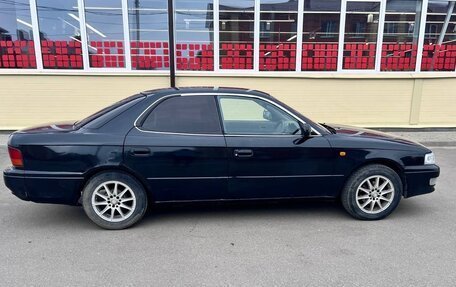 Toyota Vista, 1994 год, 270 000 рублей, 2 фотография