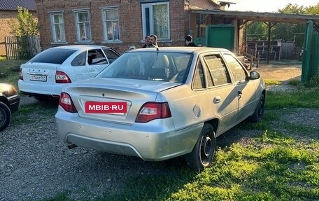 Daewoo Nexia I рестайлинг, 2010 год, 150 000 рублей, 3 фотография