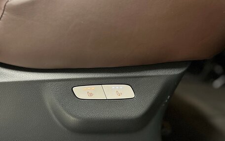 Mercedes-Benz V-Класс, 2017 год, 6 390 000 рублей, 17 фотография