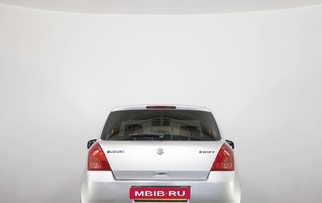 Suzuki Swift III, 2005 год, 379 000 рублей, 5 фотография