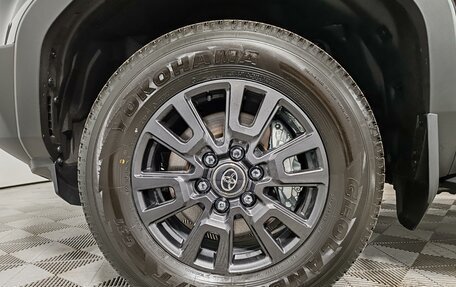 Toyota Land Cruiser Prado, 2024 год, 9 990 000 рублей, 16 фотография